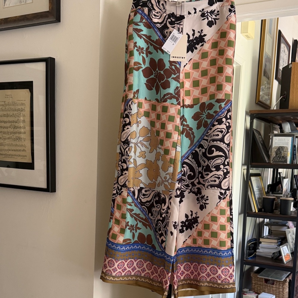Patterned Silk-Feel Patchwork Maxi Skirt in Multicolor w elastic back waist band